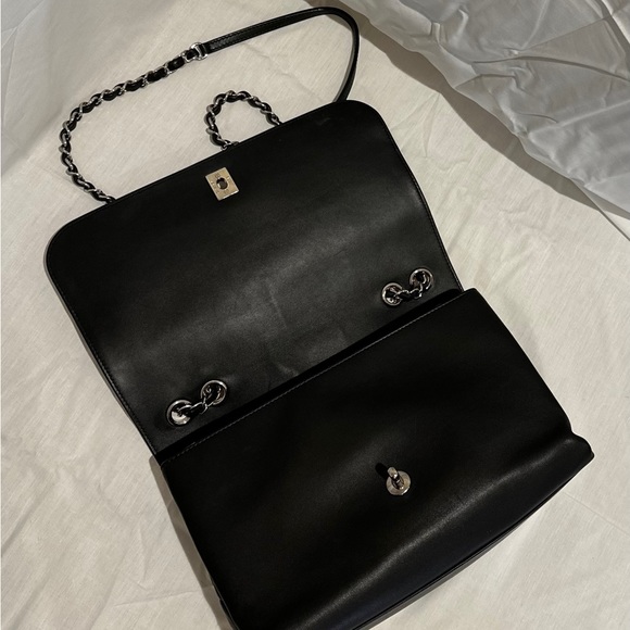 CHANEL TRAMASSO TIMELESS FLAP - Picture 11 of 12